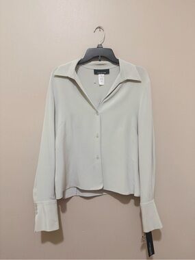 Jones New York Button-Front Silk Blouse in Light Gray